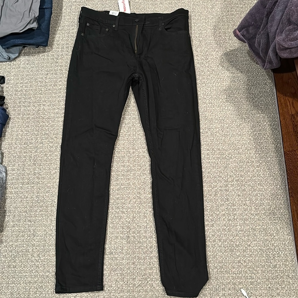 Levi’s Black jeans 36x30-Slim Taper